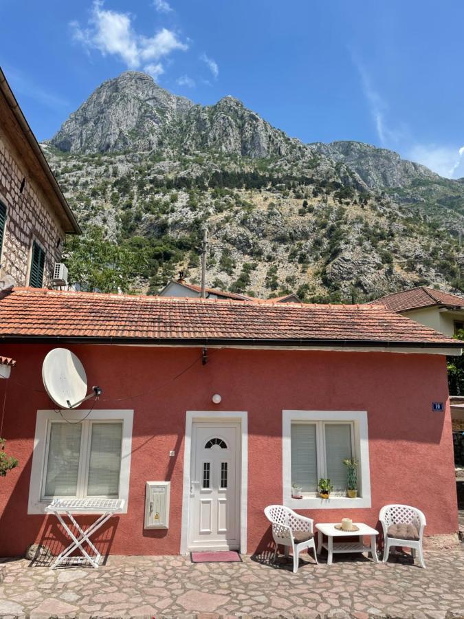 Cozy Little House Kotor Διαμέρισμα Εξωτερικό φωτογραφία